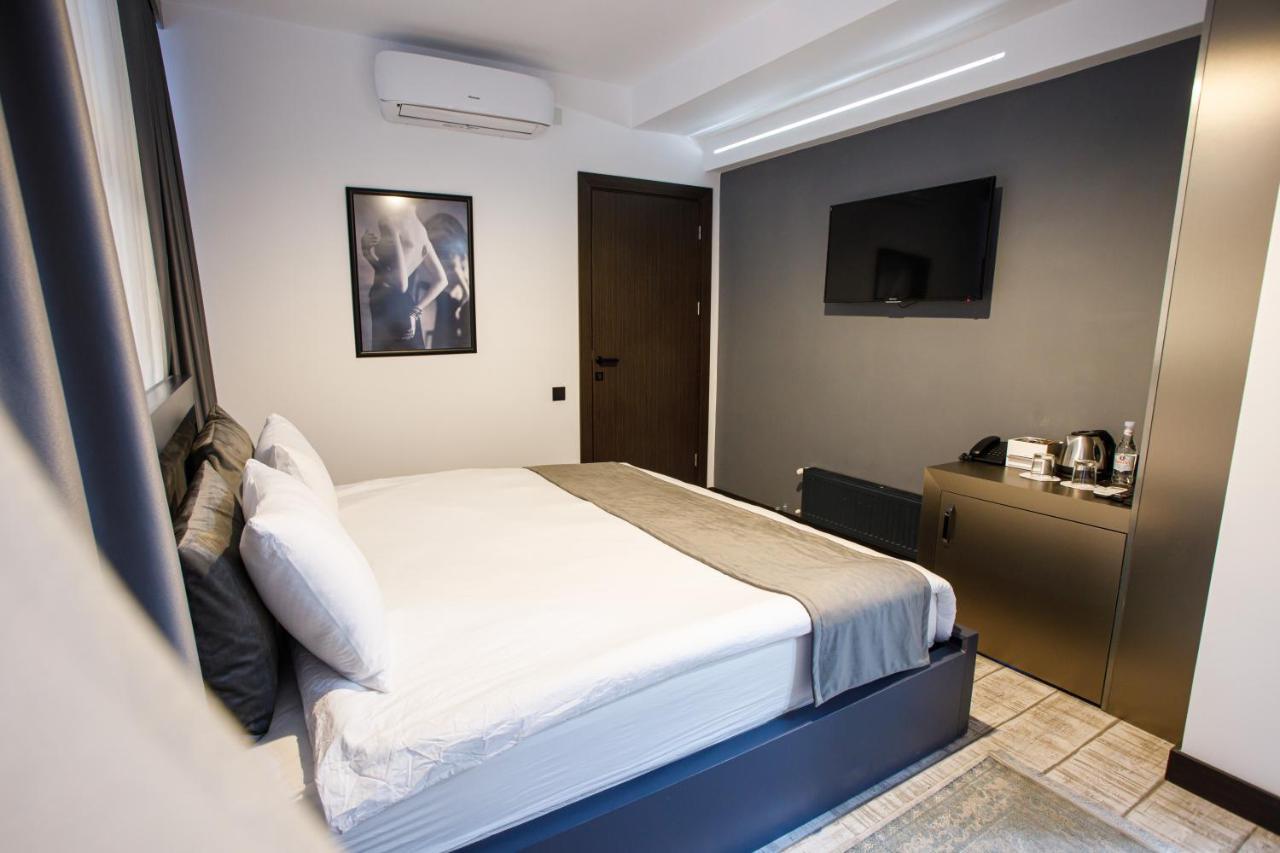The Phoenix Boutique Hotel エレバン エクステリア 写真