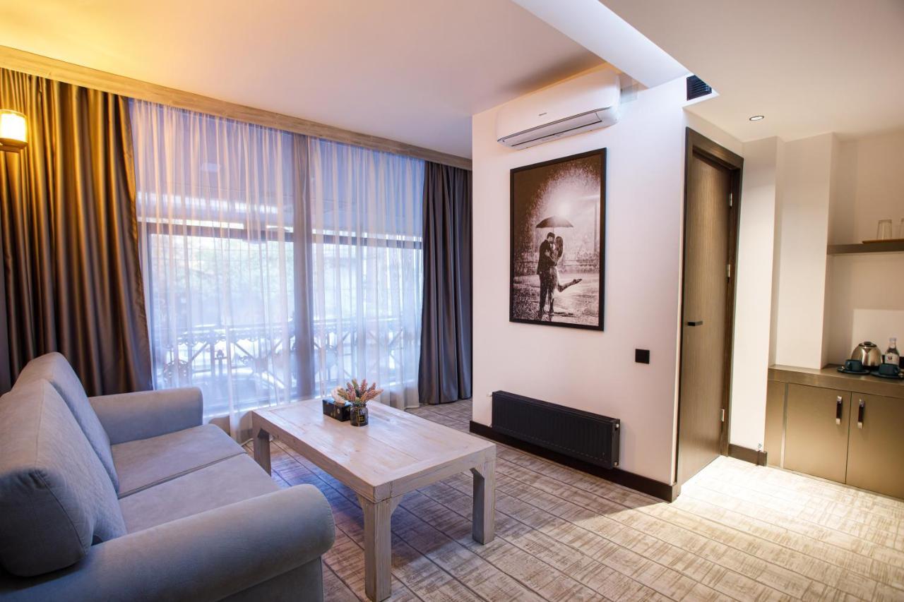 The Phoenix Boutique Hotel エレバン エクステリア 写真