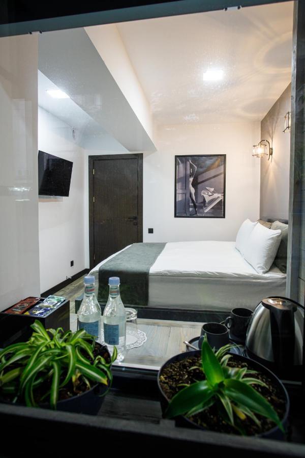 The Phoenix Boutique Hotel エレバン エクステリア 写真