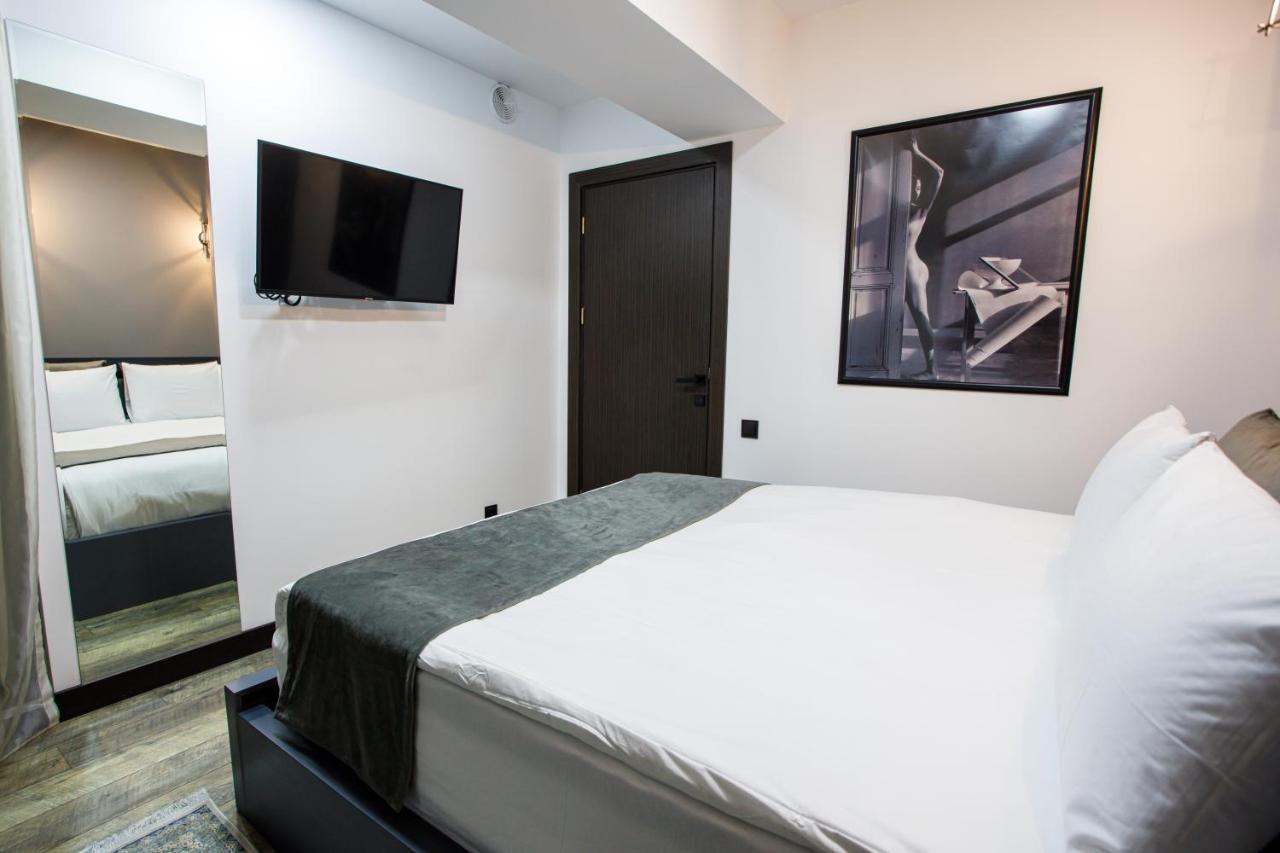 The Phoenix Boutique Hotel エレバン エクステリア 写真