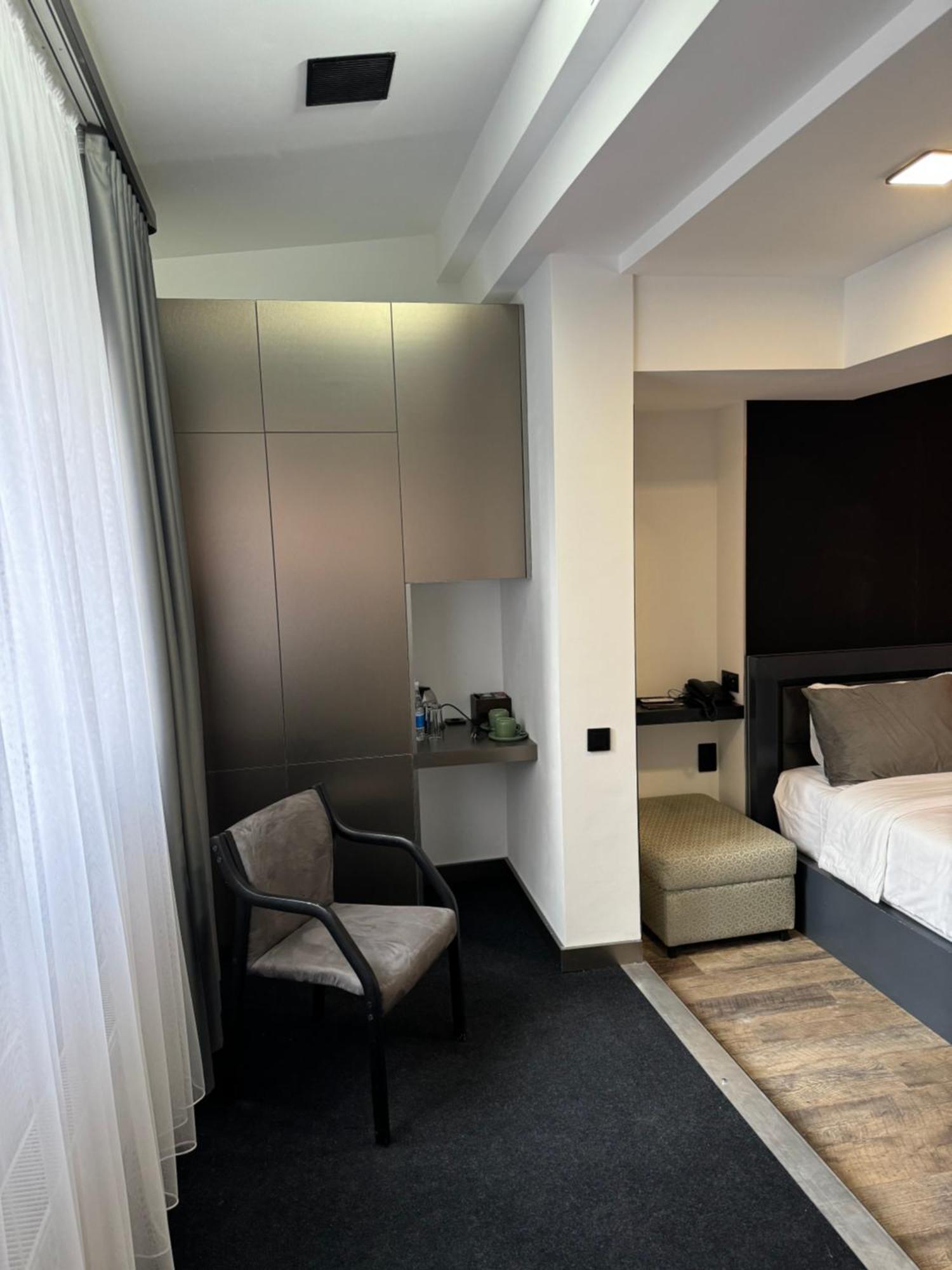 The Phoenix Boutique Hotel エレバン エクステリア 写真