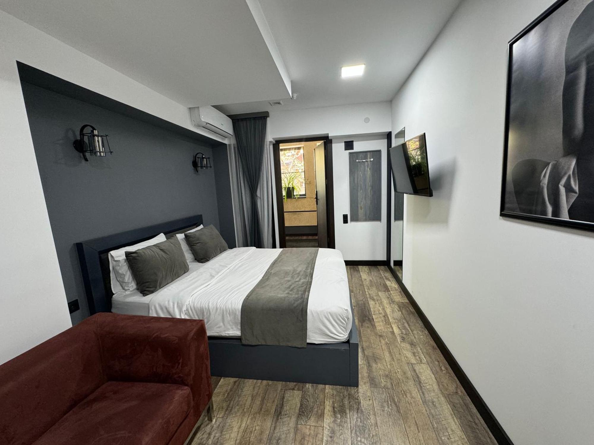 The Phoenix Boutique Hotel エレバン エクステリア 写真