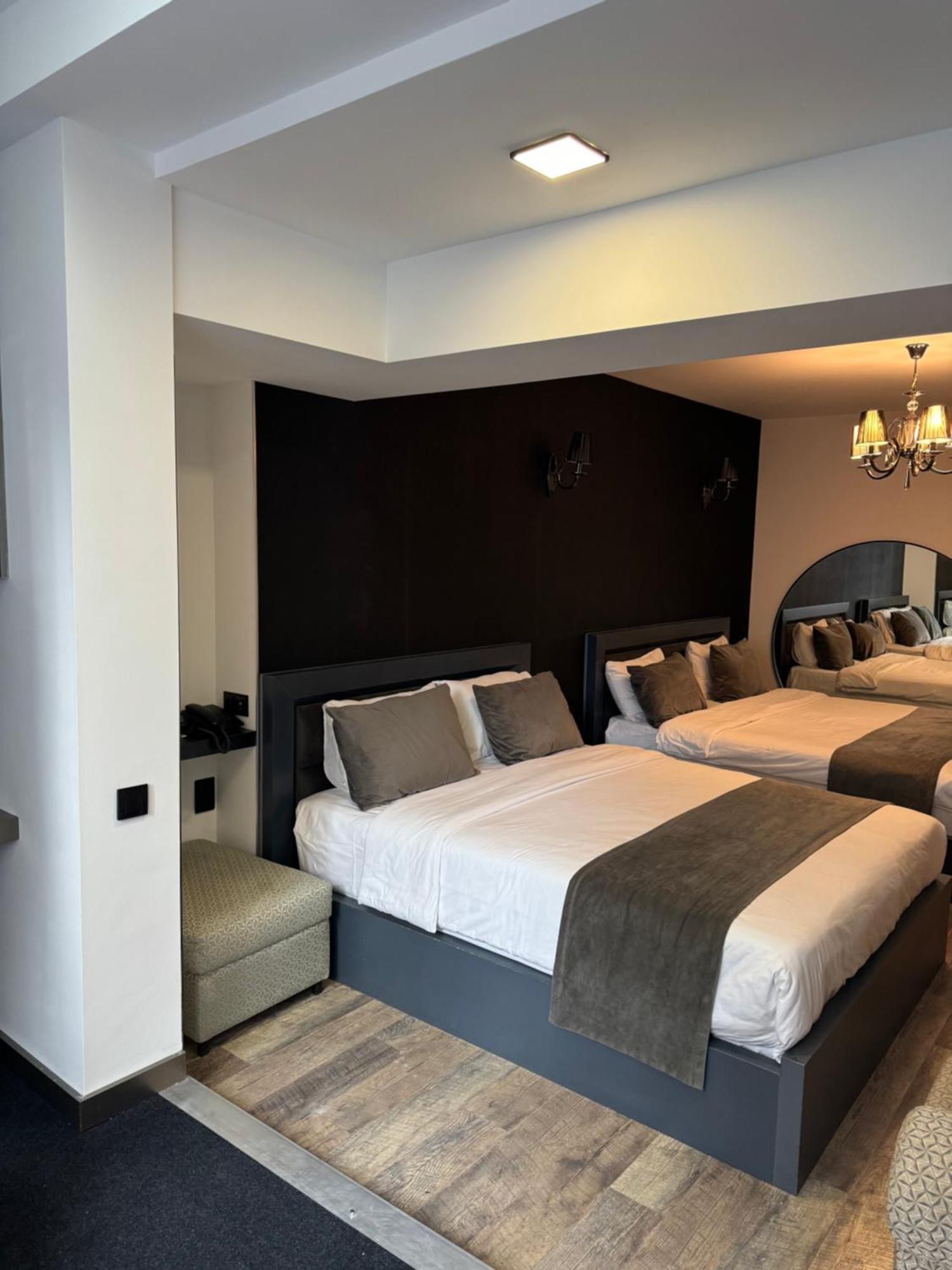 The Phoenix Boutique Hotel エレバン エクステリア 写真